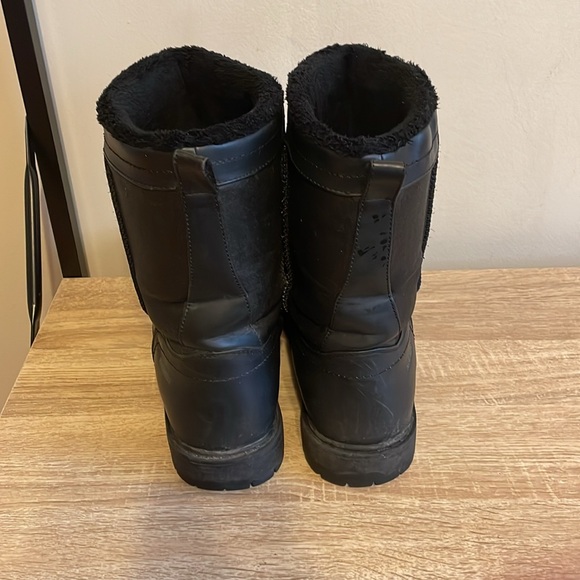 Men’s KHOMBU Black Winter Boots - Picture 2 of 8